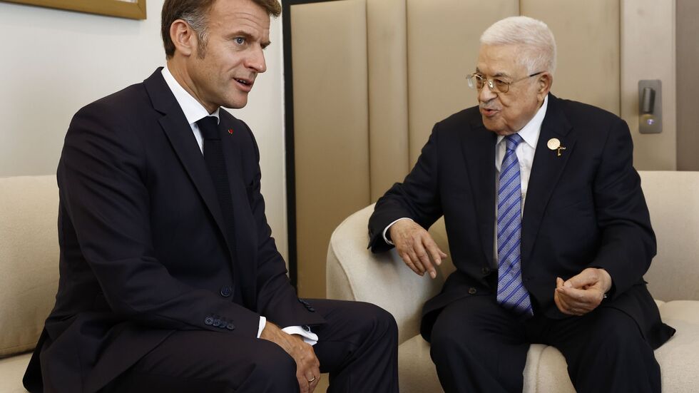 Frankreichs Präsident Emmanuel Macron freute sich über die Teilnahme des Palästinenserpräsidenten Mahmud Abbas am internationalen Gaza-Friedensgipfel.