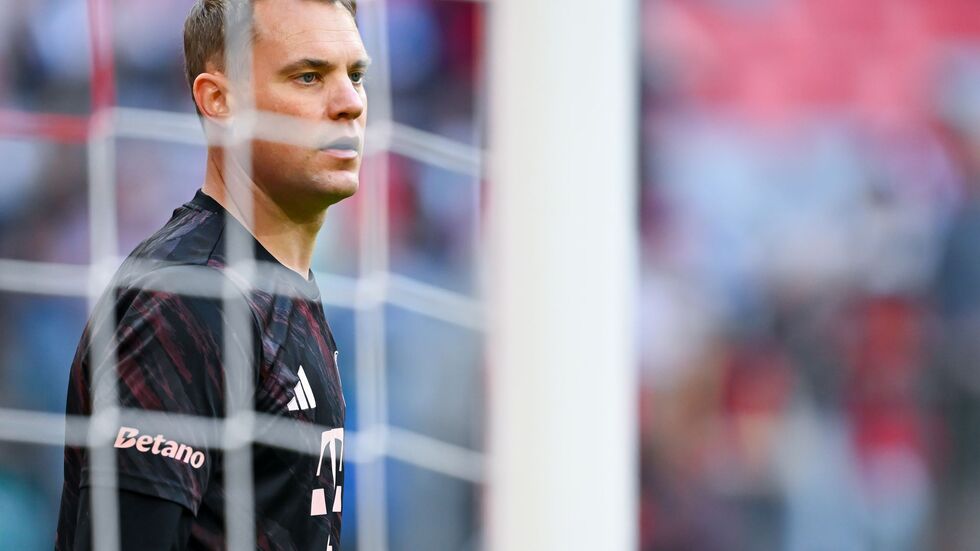 Manuel Neuer stoppt die Debatten um eine Rückkehr ins DFB-Tor.