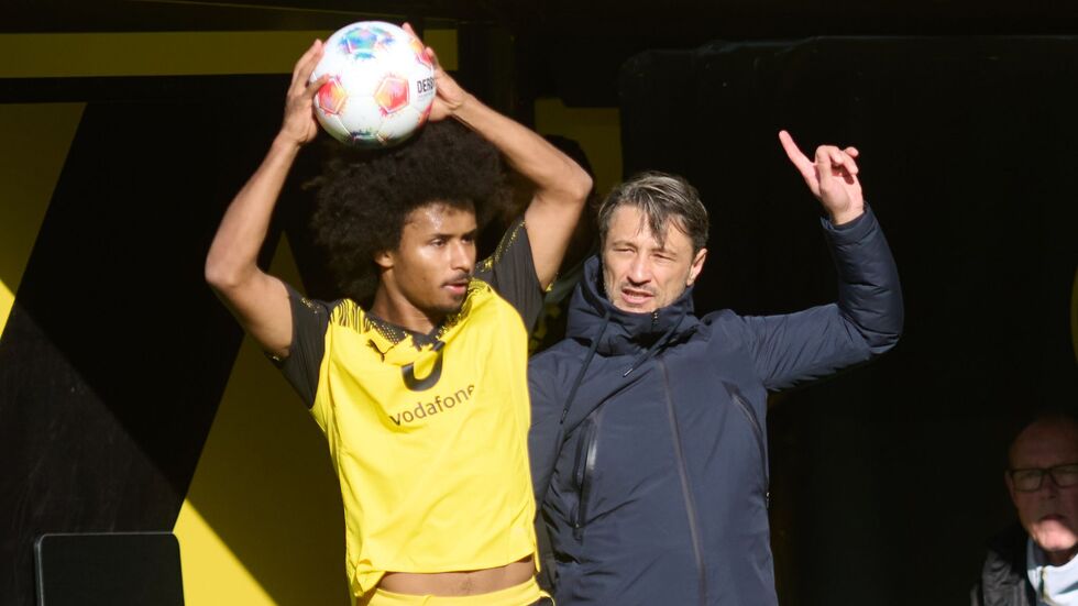 BVB-Coach Niko Kovac steht weiter hinter seinem Stürmer Karim Adeyemi. (Archivbild) BVB-Coach Niko Kovac steht weiter hinter seinem Stürmer Karim Adeyemi. (Archivbild)