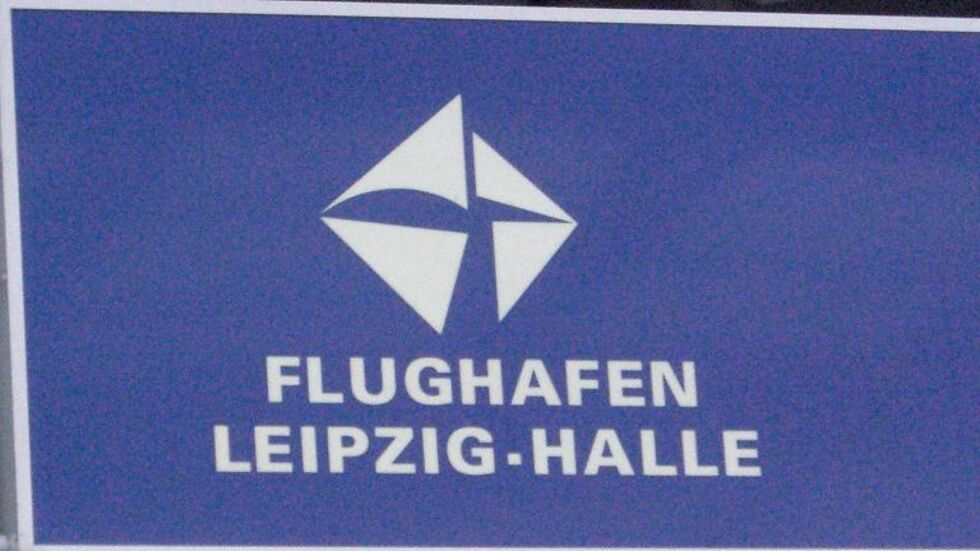 Die Nacht­flüge am Airport Leipzig/Halle sind im vergan­genen Jahr gestiegen. In Schkeu­ditz hat DHL ein Luftfracht-Drehkreuz. (Foto: Archiv) Die Nachtflüge am Airport Leipzig/Halle sind im vergangenen Jahr gestiegen. In Schkeuditz hat DHL ein Luftfracht-Drehkreuz. (Foto: Archiv)