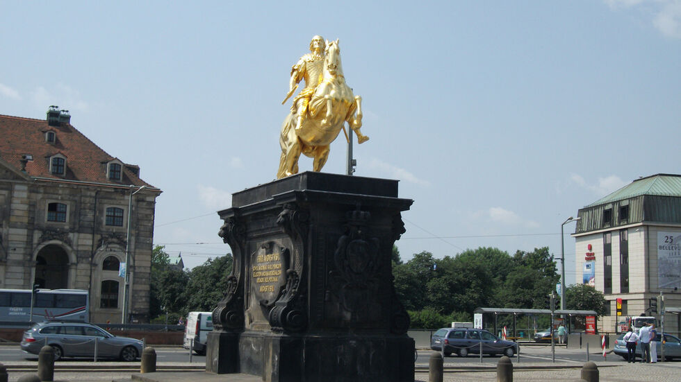 Der Goldene Reiter soll künftig bewacht werden Der Goldene Reiter soll künftig bewacht werden