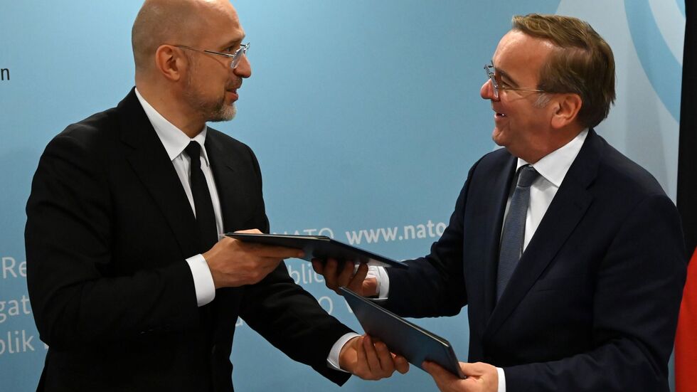 Die Ukraine und Deutschland wollen enger im Rüstungsbereich kooperieren.  Die Ukraine und Deutschland wollen enger im Rüstungsbereich kooperieren.