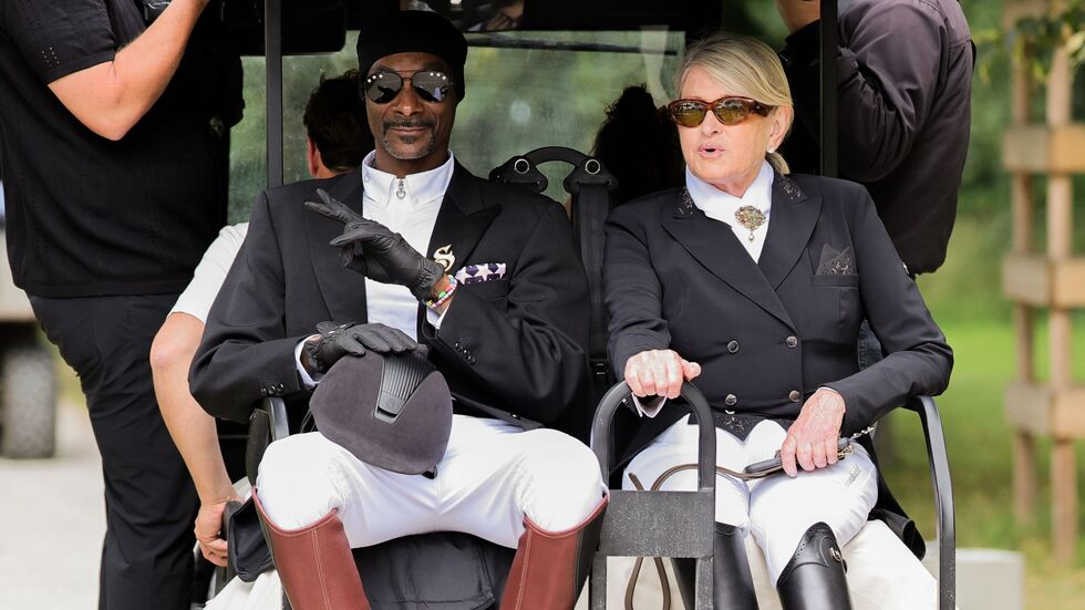 Snoop Dogg und die US-amerikanische Fernsehmoderatorin Martha Stewart erhielten einen Emmy. 