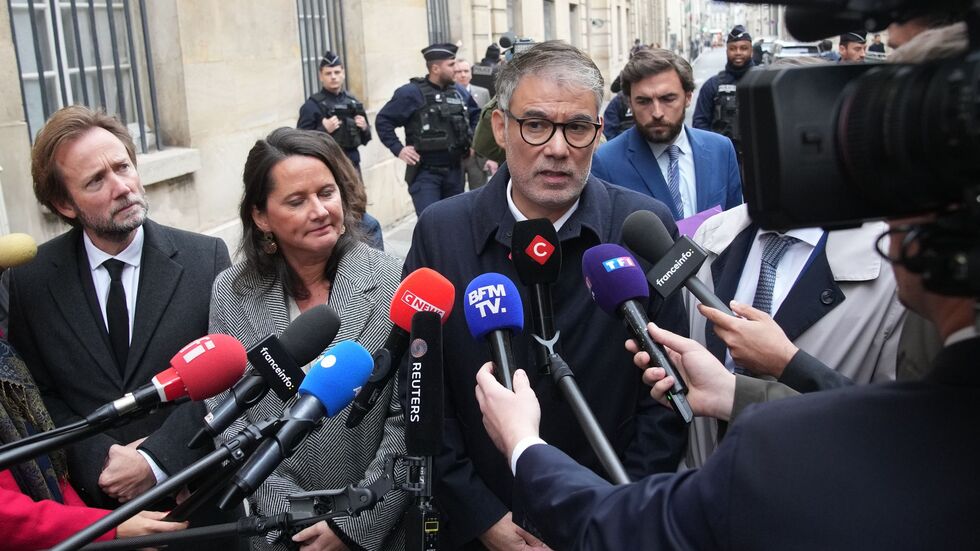 Sozialistenchef Faure könnte künftiger Premier in Frankreich werden. Sozialistenchef Faure könnte künftiger Premier in Frankreich werden.