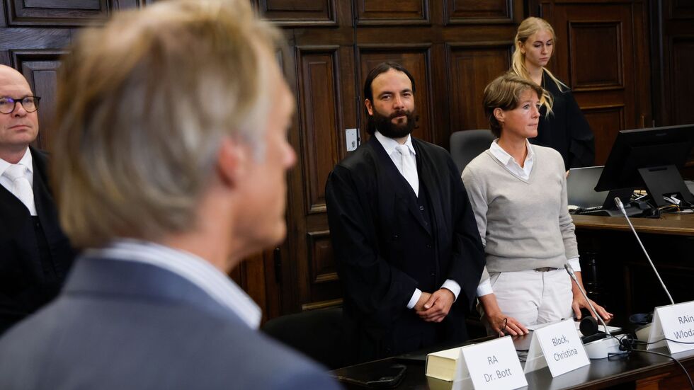 Der Verteidiger von Christina Block wies die Vorwürfe der Nebenklage zurück. Der Verteidiger von Christina Block wies die Vorwürfe der Nebenklage zurück.