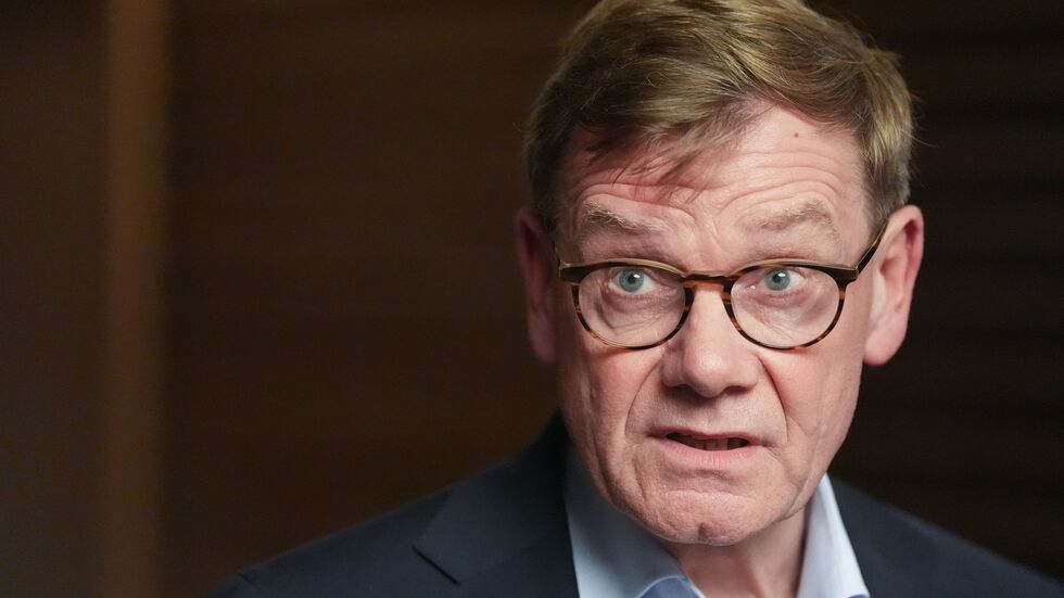 Außenminister Johann Wadephul (CDU) äußert sich in Tel Aviv nach einem Treffen mit seinem israelischen Amtskollegen Gideon Saar optimistisch zur weiteren Umsetzung des Nahost-Friedensprozesses. Außenminister Johann Wadephul (CDU) äußert sich in Tel Aviv nach einem Treffen mit seinem israelischen Amtskollegen Gideon Saar optimistisch zur weiteren Umsetzung des Nahost-Friedensprozesses.