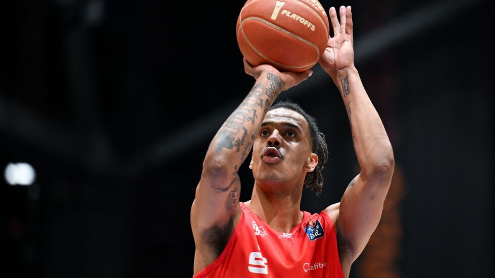 Auch Topscorer Kevin Yebo konnte die Niederlage nicht abwenden. Auch Topscorer Kevin Yebo konnte die Niederlage nicht abwenden.