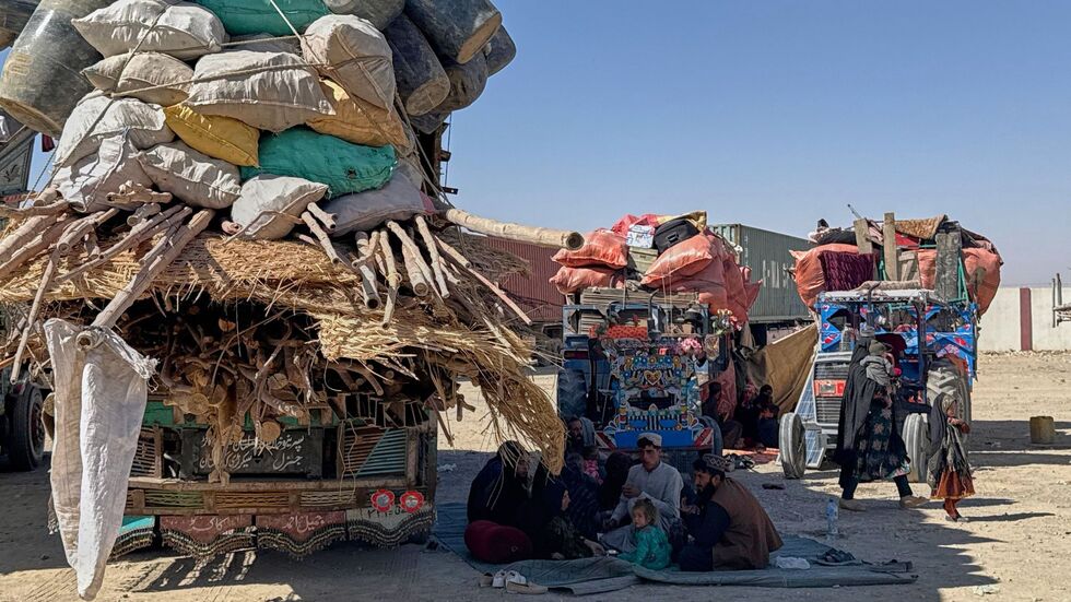 Beide Staaten geben sich gegenseitig die Schuld. Beide Staaten geben sich gegenseitig die Schuld.