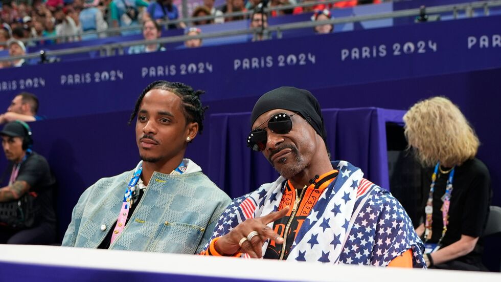 Snoop Dogg (r) sorgte für hohe TV-Quoten bei NBC.