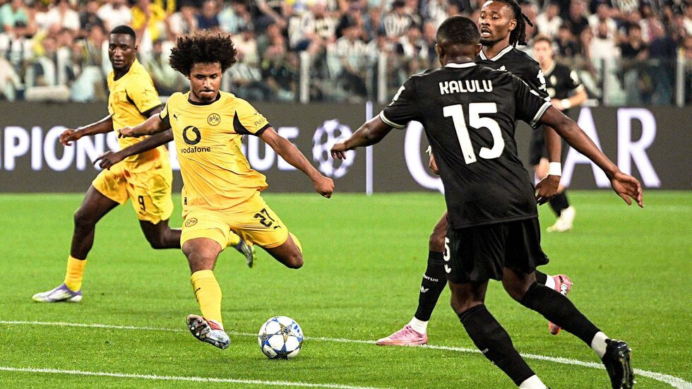 Adeyemi traf mit einem feinen Schuss zur Führung für den BVB.