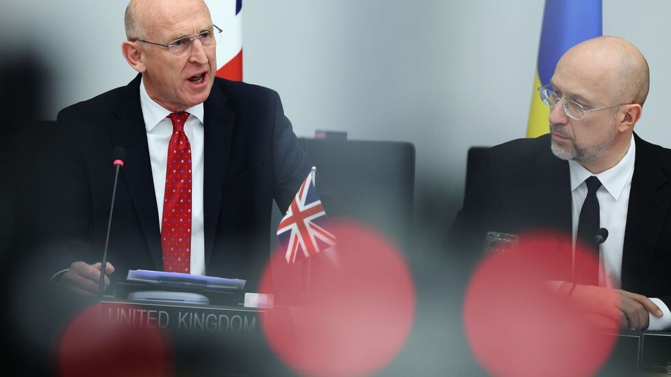 Auch Großbritannien will die Rüstungszusammenarbeit mit der Ukraine intensivieren. Auch Großbritannien will die Rüstungszusammenarbeit mit der Ukraine intensivieren.