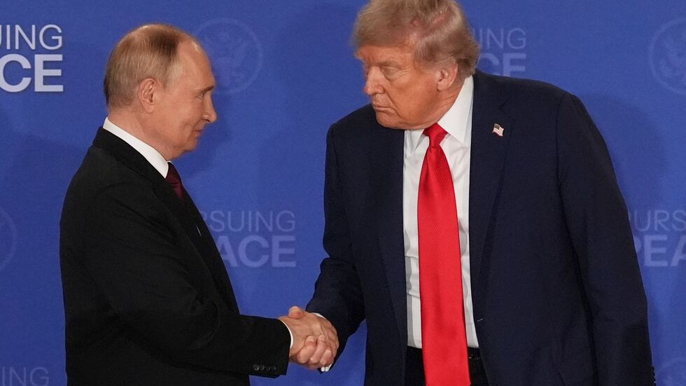 Der Kreml sieht noch viel Klärungsbedarf vor einem neuen Gipfel des russischen Präsidenten Wladimir Putin mit US-Präsident Donald Trump. (Archivbild)