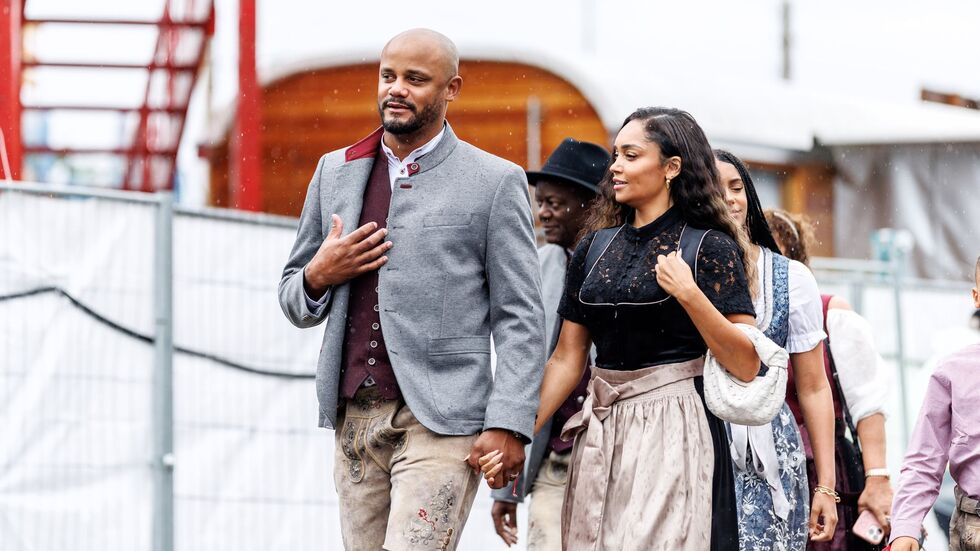 Bayern-Trainer Vincent Kompany nahm nicht nur seine Frau Carla auf die Wiesn mit.