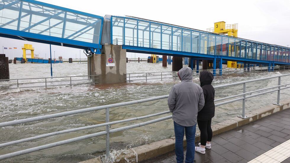 Der Fährverkehr war beeinträchtigt Der Fährverkehr war beeinträchtigt