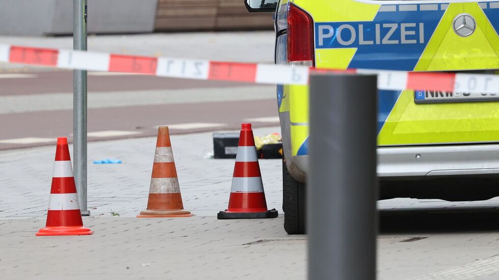 Der Mann kam ins Krankenhaus. Der Mann kam ins Krankenhaus.