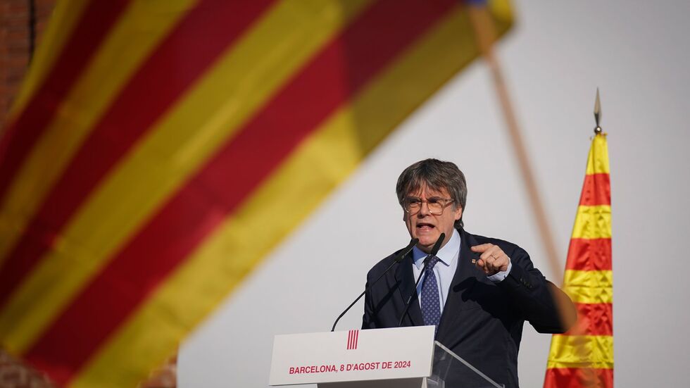 Puigdemont lebt seit Jahren im Exil - er könnte aber Spanien in eine Krise stürzen. (Archivbild) Puigdemont lebt seit Jahren im Exil - er könnte aber Spanien in eine Krise stürzen. (Archivbild)