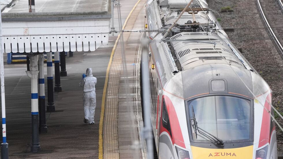Nach der Messerattacke in einem Zug nahe Huntingdon wurde der Tatverdächtige angeklagt. Nach der Messerattacke in einem Zug nahe Huntingdon wurde der Tatverdächtige angeklagt.