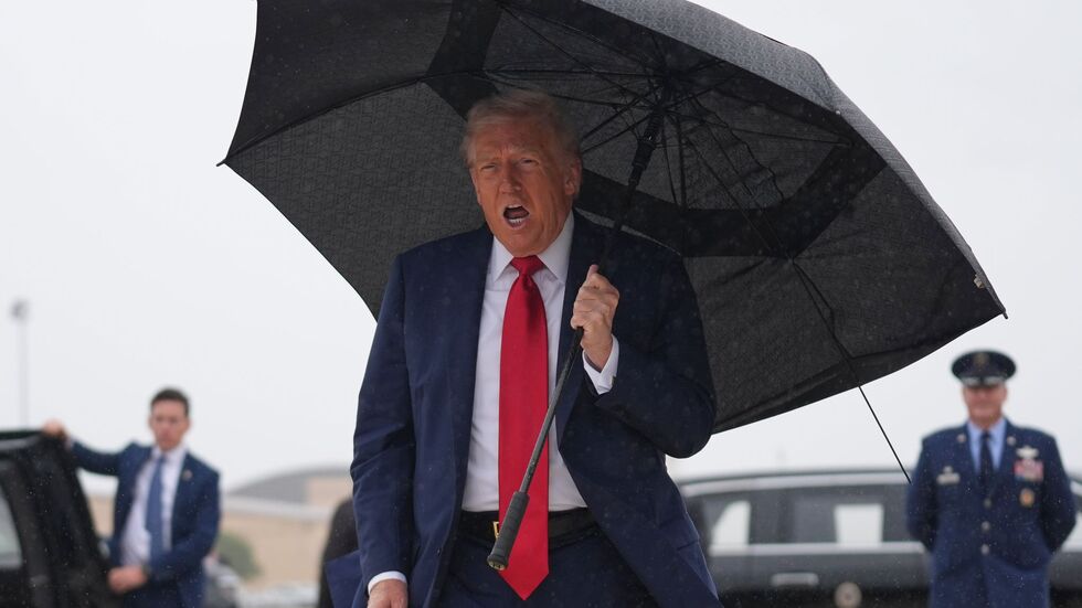 Trump fliegt nach Israel.