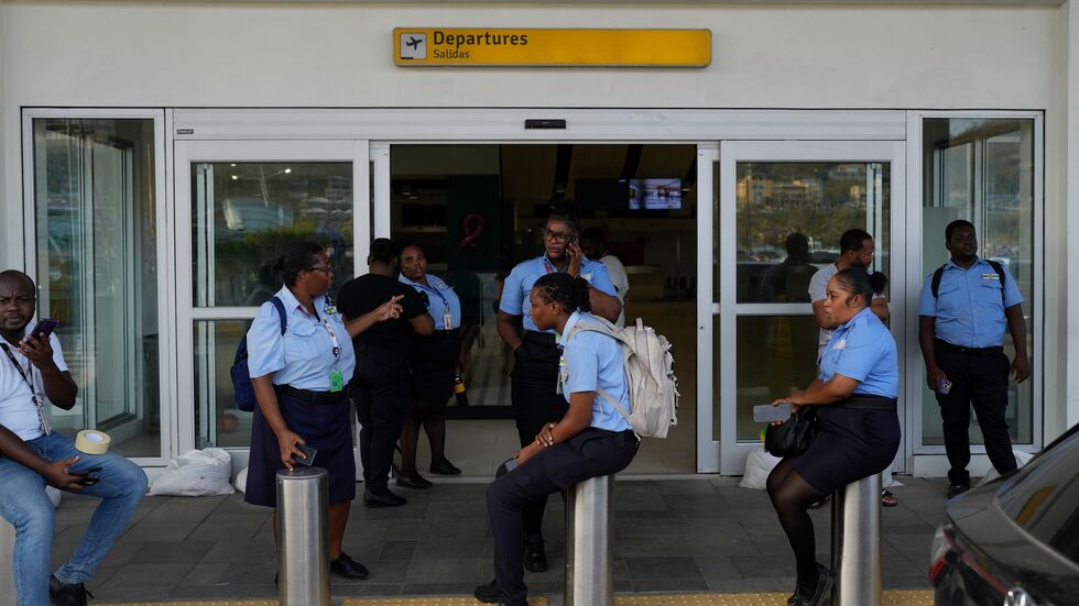 Dutzende Flüge gestrichen: Die Ausreise verzögert sich für viele Touristen.