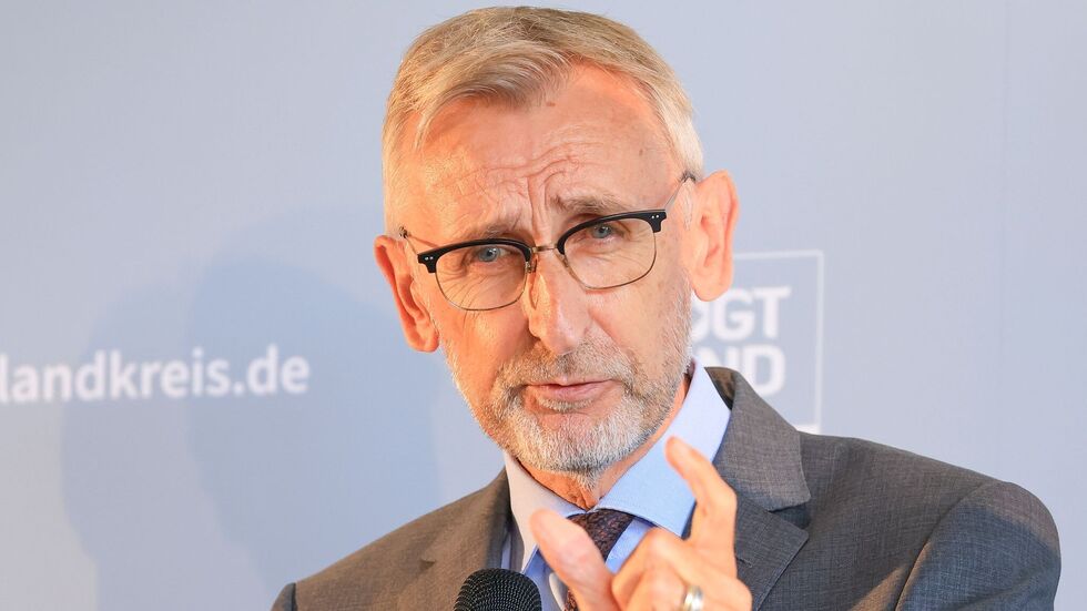 Armin Schuster
