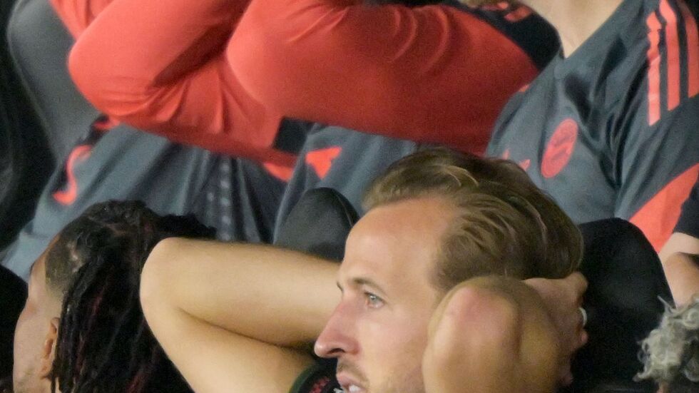 Nach seinem nächsten Doppelpack durfte Harry Kane die letzte halbe Stunde entspannt von der Bank aus zuschauen.