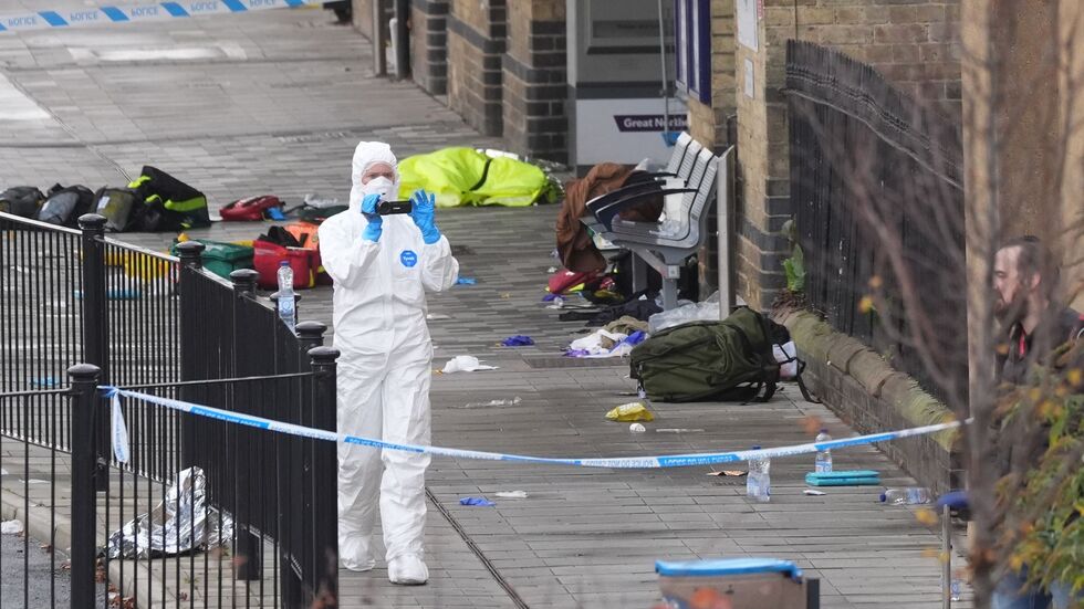 Am Bahnhof der Stadt Huntingdon dauern die Ermittlungen an. Am Bahnhof der Stadt Huntingdon dauern die Ermittlungen an.