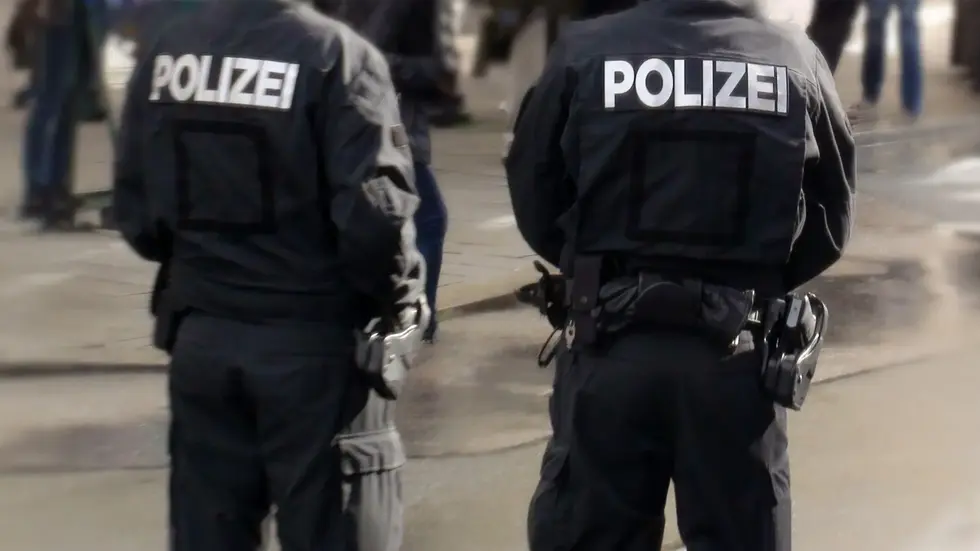 Mehrere Einsätze am Hauptbahnhof Chemnitz: Angriffe in Zügen und eine Prügelei nach Diebstahl beschäftigen die Bundespolizei innerhalb weniger Stunden. Mehrere Einsätze am Hauptbahnhof Chemnitz: Angriffe in Zügen und eine Prügelei nach Diebstahl beschäftigen die Bundespolizei innerhalb weniger Stunden.