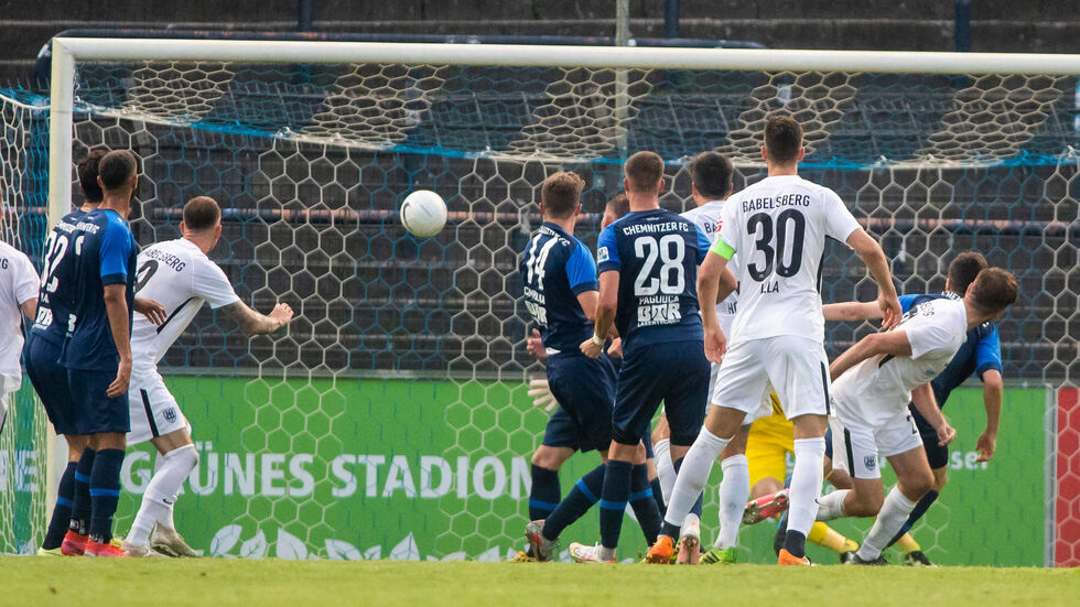 Sven Reimann (Babelsberg) erzielt in der Nachspielzeit das 1:2 aus CFC-Sicht Sven Reimann (Babelsberg) erzielt in der Nachspielzeit das 1:2 aus CFC-Sicht