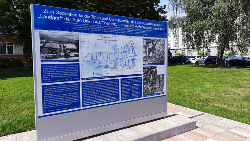 Die Gedenktafel an der Jagdschänkenstraße erinnert an die Zwangsarbeiter, die auf dem Areal untergebracht waren 