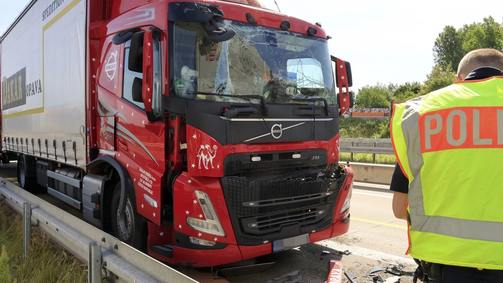 Durch den Unfall bildete sich ein langer Stau auf der A4