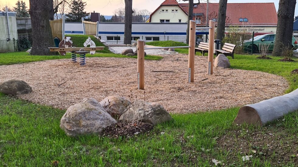 Der neue Spielplatz an der Neukirchner Straße Der neue Spielplatz an der Neukirchner Straße