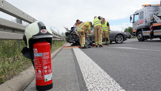 Die Einsatzkräfte vor Ort.