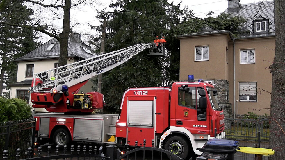 Die Feuerwehr ist in Rabenstein im Einsatz.