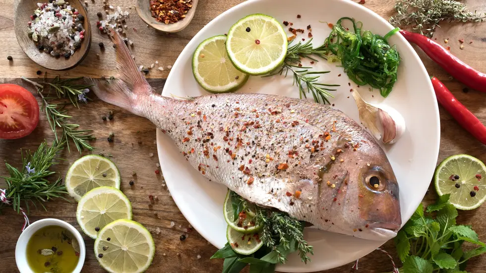 Sachsen zeigt auf der "grünen Woche" in Berlin allerhand Kulinarisches - von Lebensmitteln wie Fisch bis Getränke. (Symbolbild)