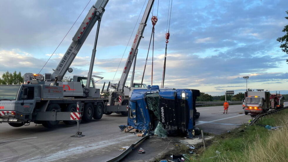 Der Verkehr staute sich bis Berbersdorf zurück.  Der Verkehr staute sich bis Berbersdorf zurück.
