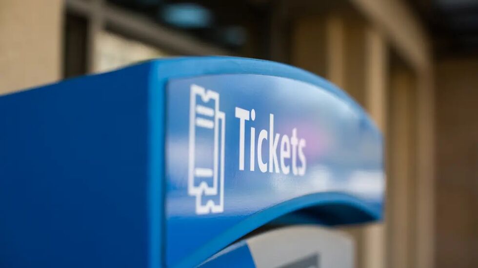 Fahrkartenautomat (Symbolbild)