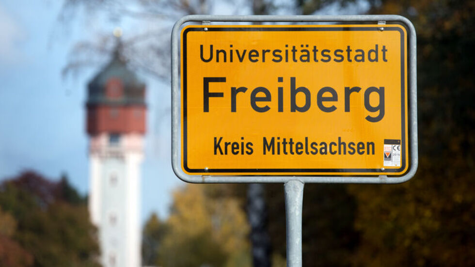 Das Landratsamt Mittelsachsen hat seinen Hauptsitz in Freiberg. Symboldbild: Arno Burga. Das Landratsamt Mittelsachsen hat seinen Hauptsitz in Freiberg. Symboldbild: Arno Burga.