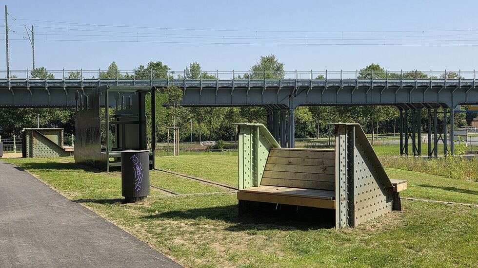 Auf der neugestalteten Freizeitfläche am Eisenbahn-Viadukt Höhe Beckerstraße steigt ab 15 Uhr die Auftaktveranstaltung zum morgigen „Tag des offenen Denkmals“.