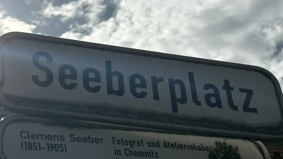 Schild auf dem Seeberplatz
