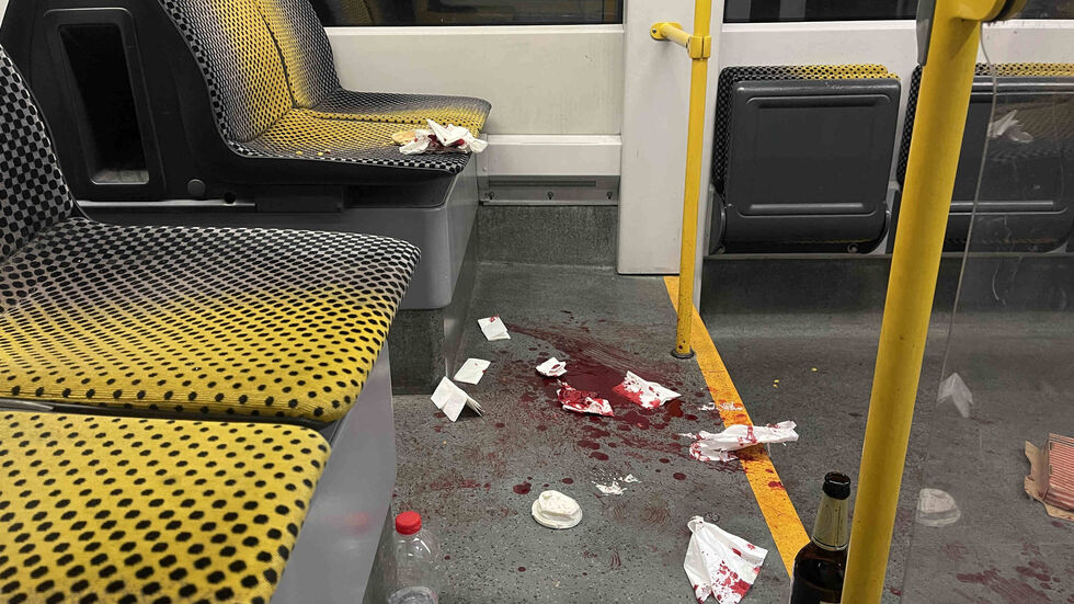 Bei der Messerattacke in der Linie 7 wurde ein junger US-Amerikaner schwer verletzt