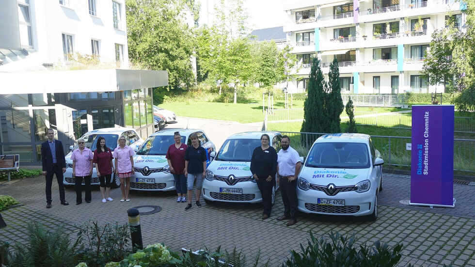 Die vier neuen Wagen sollen für die ambulanten Dienste der Stadtmission genutzt werden. Die vier neuen Wagen sollen für die ambulanten Dienste der Stadtmission genutzt werden.