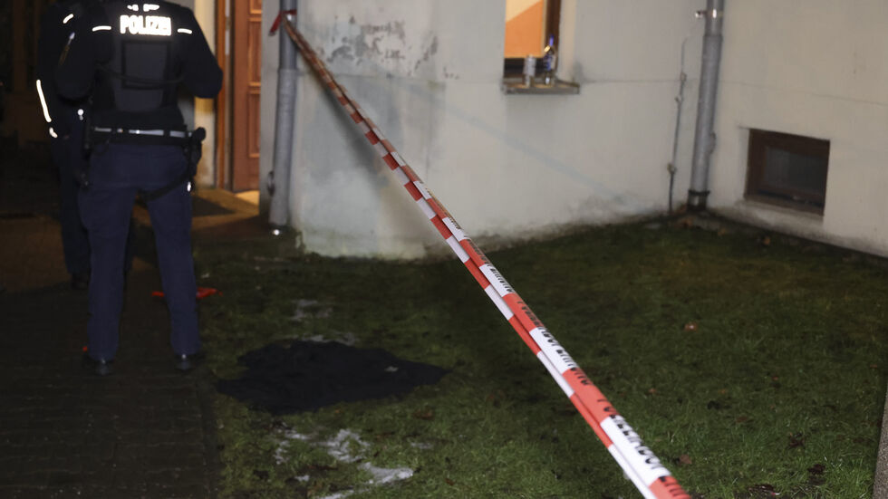 Absperrung am Einsatzort Absperrung am Einsatzort