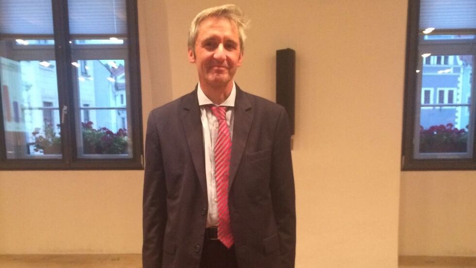 Frank Richter nach seinem Sieg bei der ersten Runde der OB-Wahl in Meißen. Foto: Redaktion Frank Richter nach seinem Sieg bei der ersten Runde der OB-Wahl in Meißen. Foto: Redaktion