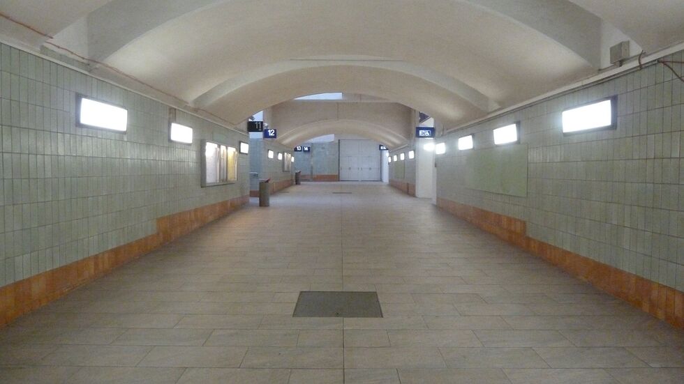 Der Bahnsteigtunnel soll bis zur Dresdner Straße verlängert werden. (Foto: Redaktion) Der Bahnsteigtunnel soll bis zur Dresdner Straße verlängert werden. (Foto: Redaktion)